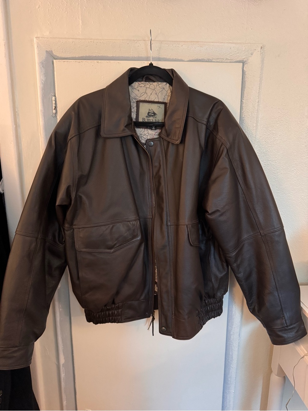 Burk’s Bay Leather Bomber Jacket Men’s Size Large Brown Vintage 90s Map Lined